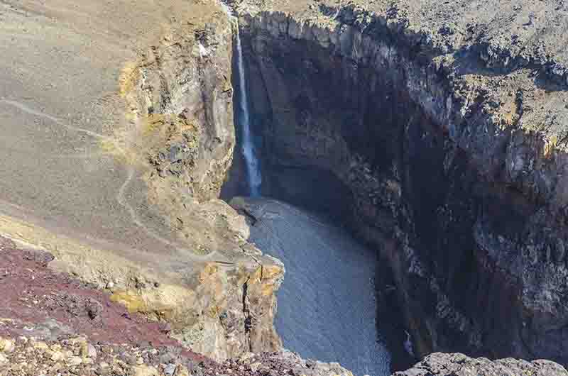 111 - Rusia - Kamchatka - catarata
